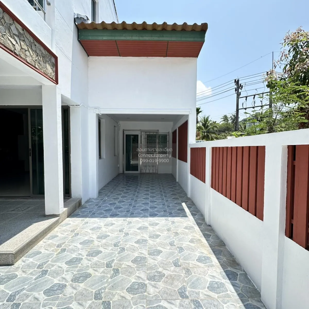 For Sale House at Chalong Phuket , corner unit , Chalong , Mueang