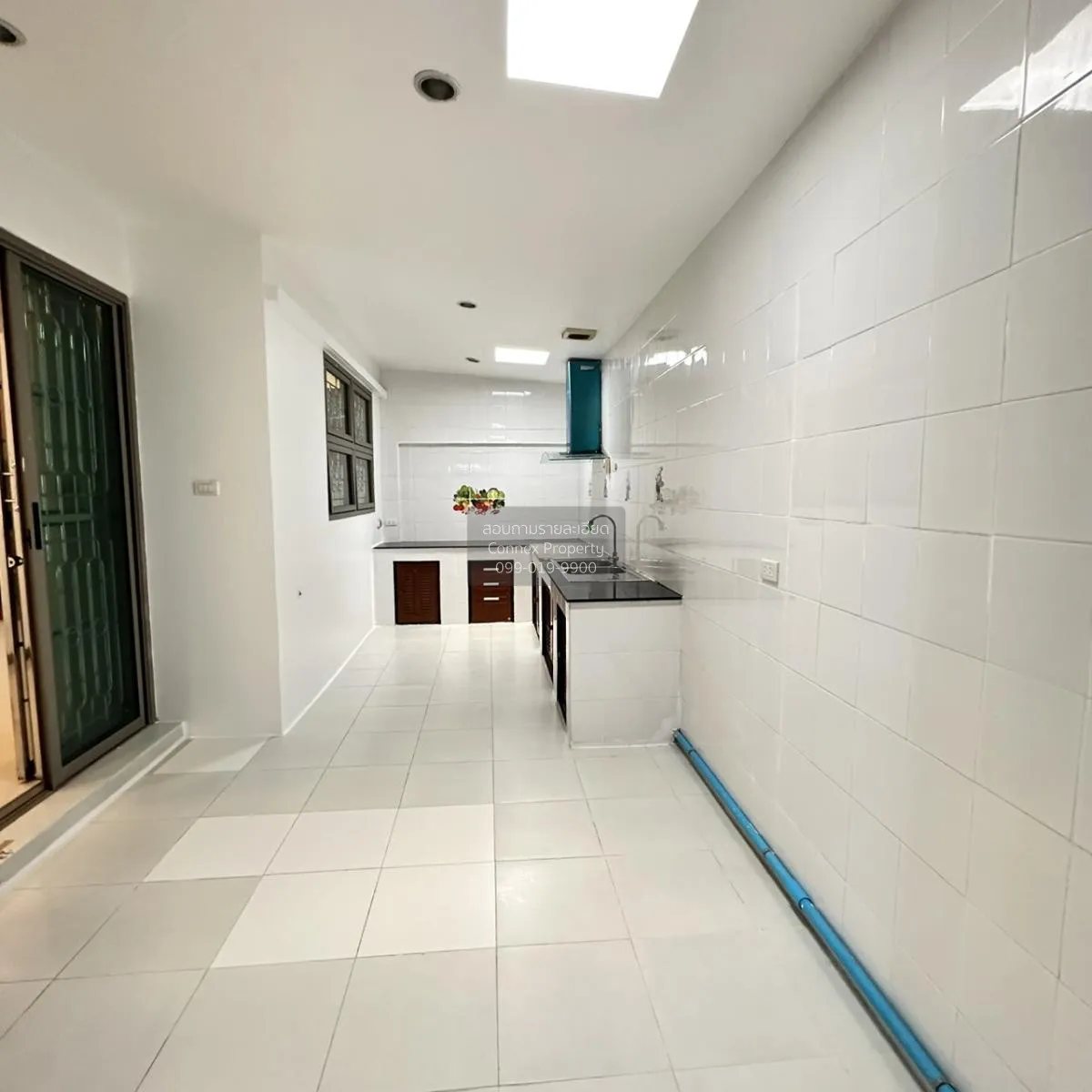 For Sale House at Chalong Phuket , corner unit , Chalong , Mueang