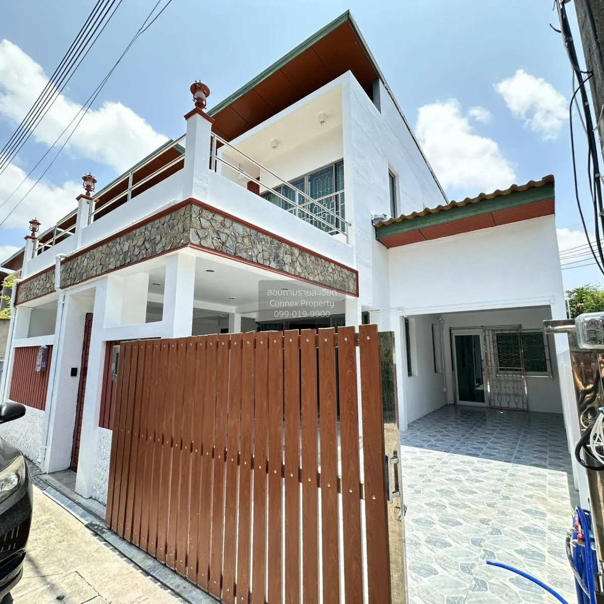 For Sale House at Chalong Phuket , corner unit , Chalong , Mueang 2