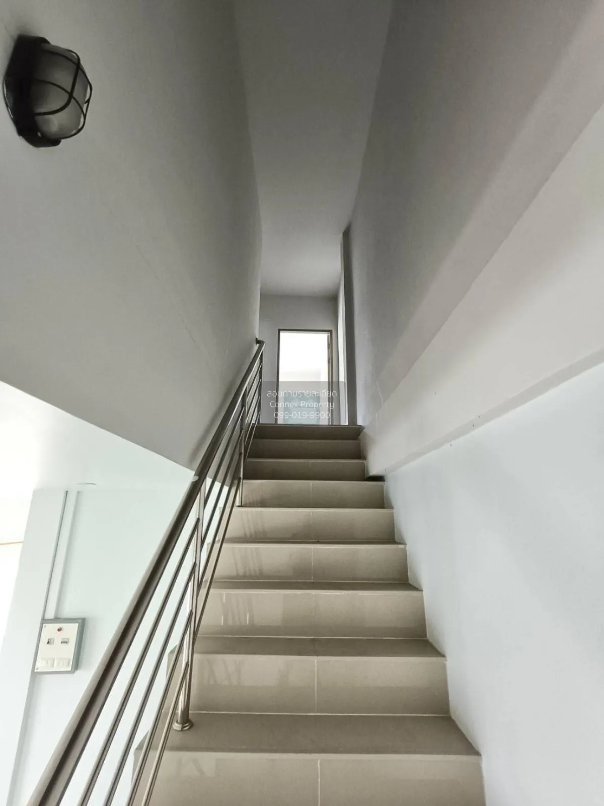 ขายทรัพย์เจริญ ทาวน์โฮม หาดใหญ่ ห้องมุม หน้ากว้าง หาดใหญ่ หาดใหญ่