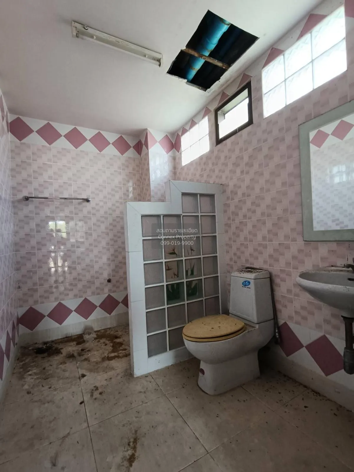 ขายอาคารพาณิชย์ ถนน วัชระ ห้องมุม กระบี่น้อย เมืองกระบี่ กระบี่ C