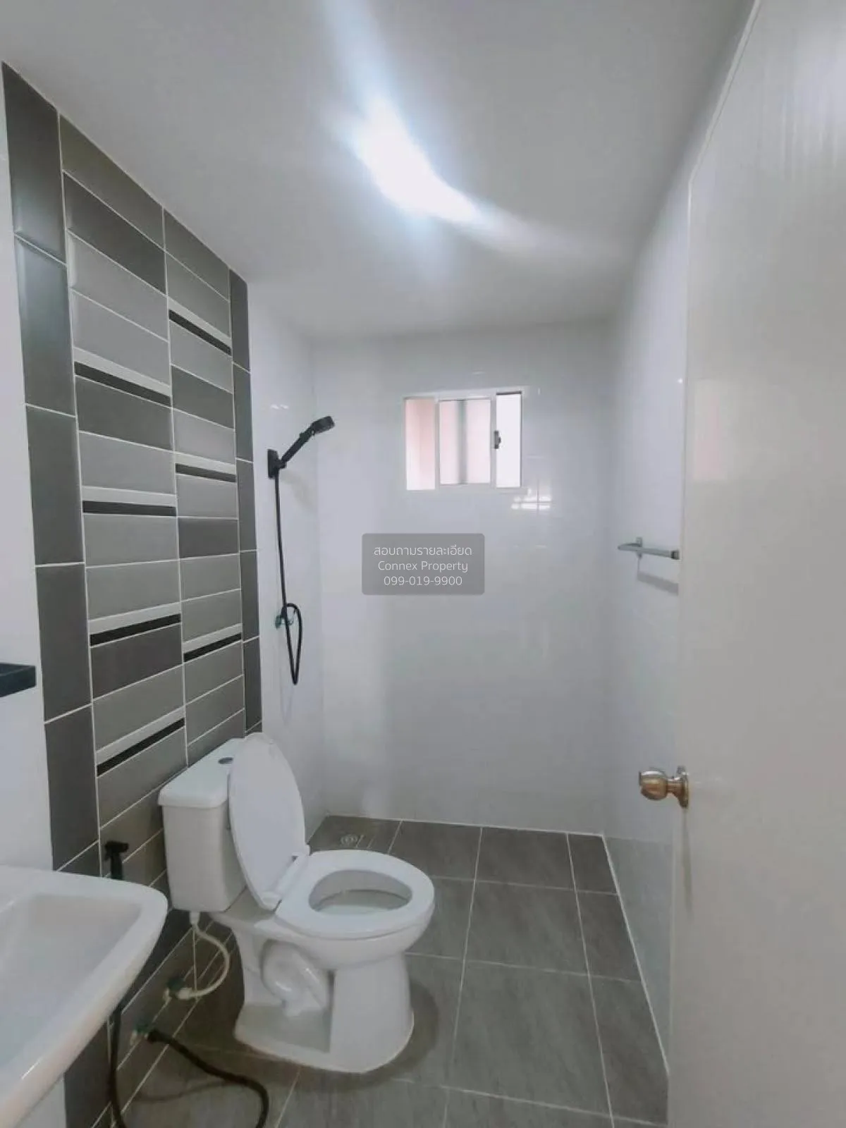 ขายทาวน์เฮ้าส์/ทาวน์โฮม  เดอะทรัสต์ ทาวน์ วงแหวน - ลําลูกกา บึงคำ