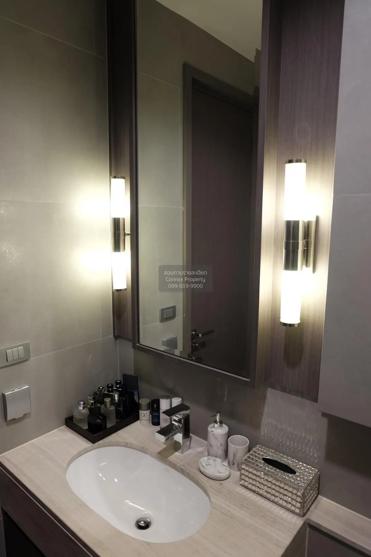 For Sale Condo , The Diplomat Sathorn , BTS-Surasak , Silom , Ban