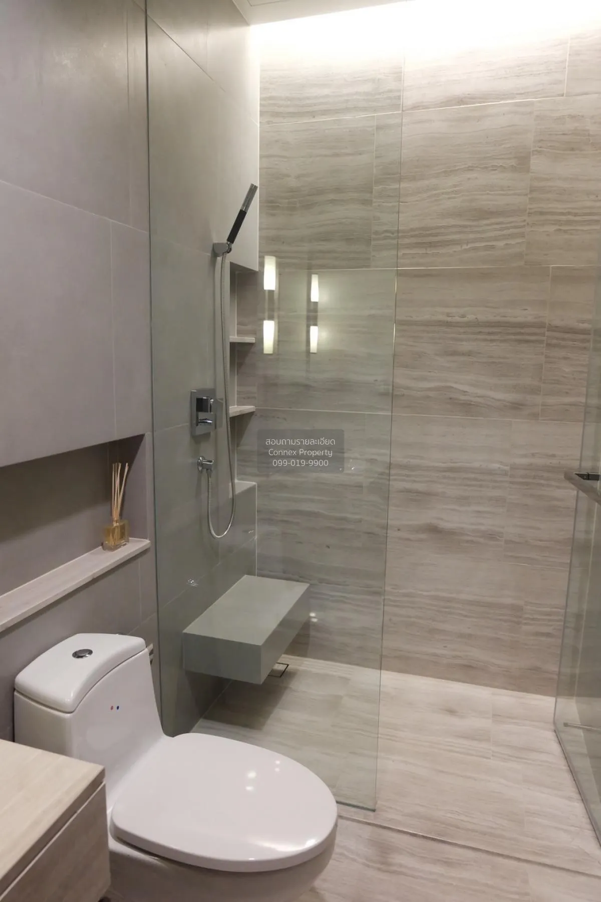 For Sale Condo , The Diplomat Sathorn , BTS-Surasak , Silom , Ban