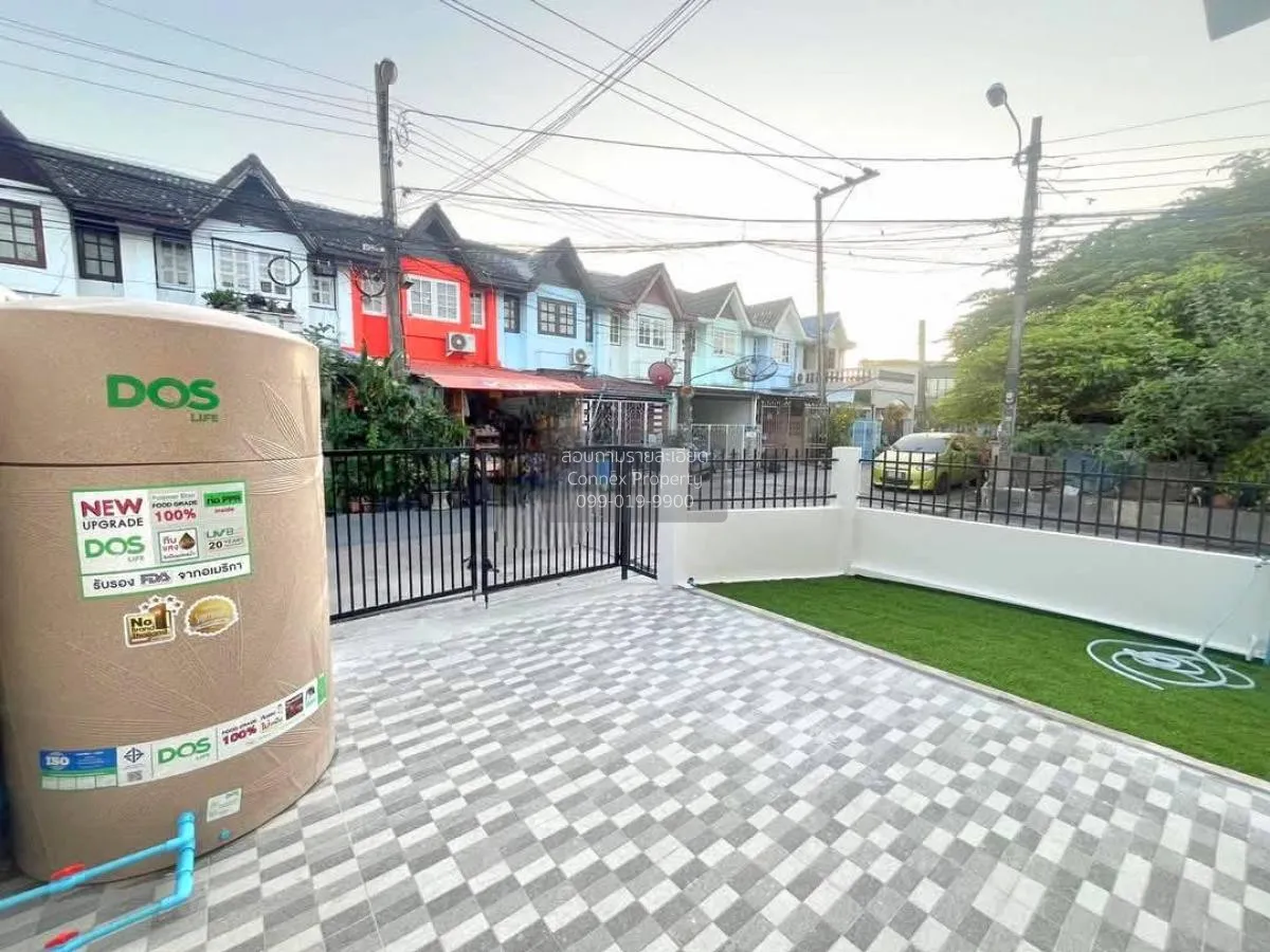 For Sale Townhouse/Townhome  , Chomduean 3 , corner unit , newly  4