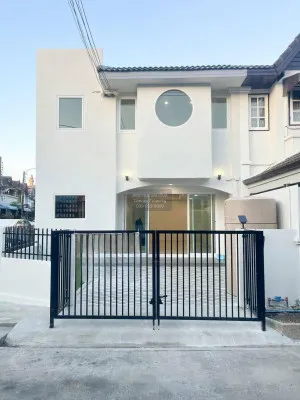 For Sale Townhouse/Townhome  , Chomduean 3 , corner unit , newly renovated , Prawet , Prawet , Bangkok , CX-120098