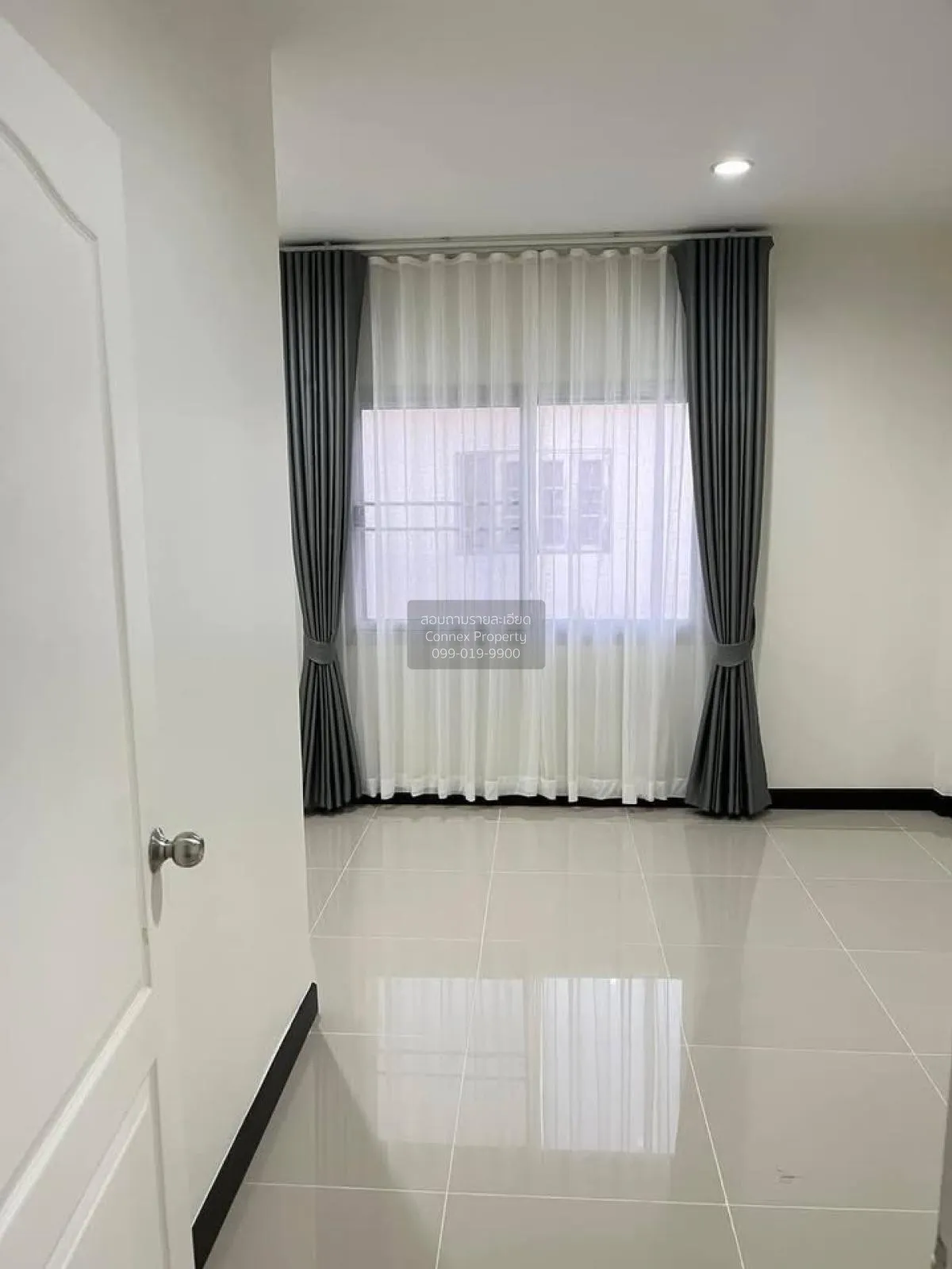 For Sale Townhouse/Townhome  , Baan DD House , Krathum Rai , Nong