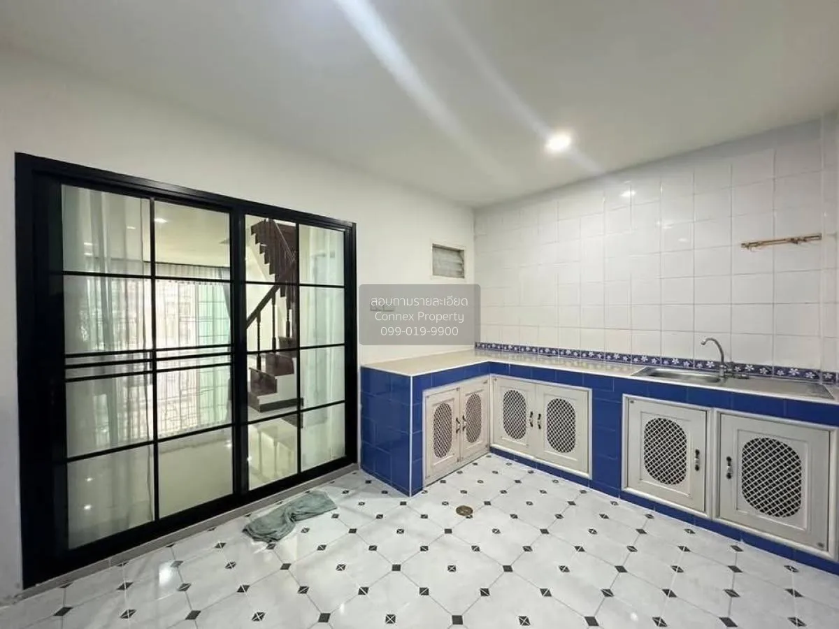 For Sale Townhouse/Townhome  , Baan DD House , Krathum Rai , Nong