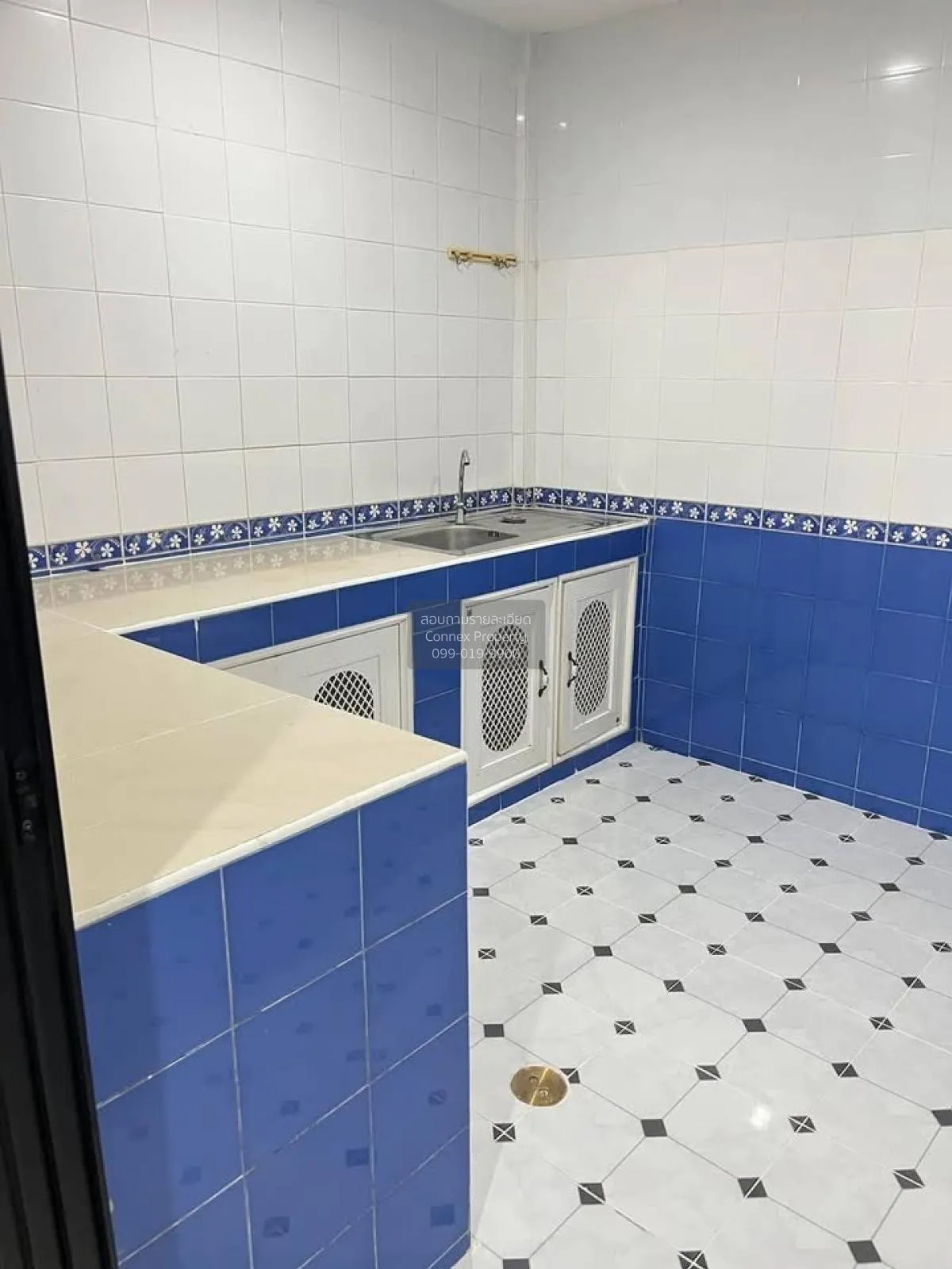 For Sale Townhouse/Townhome  , Baan DD House , Krathum Rai , Nong