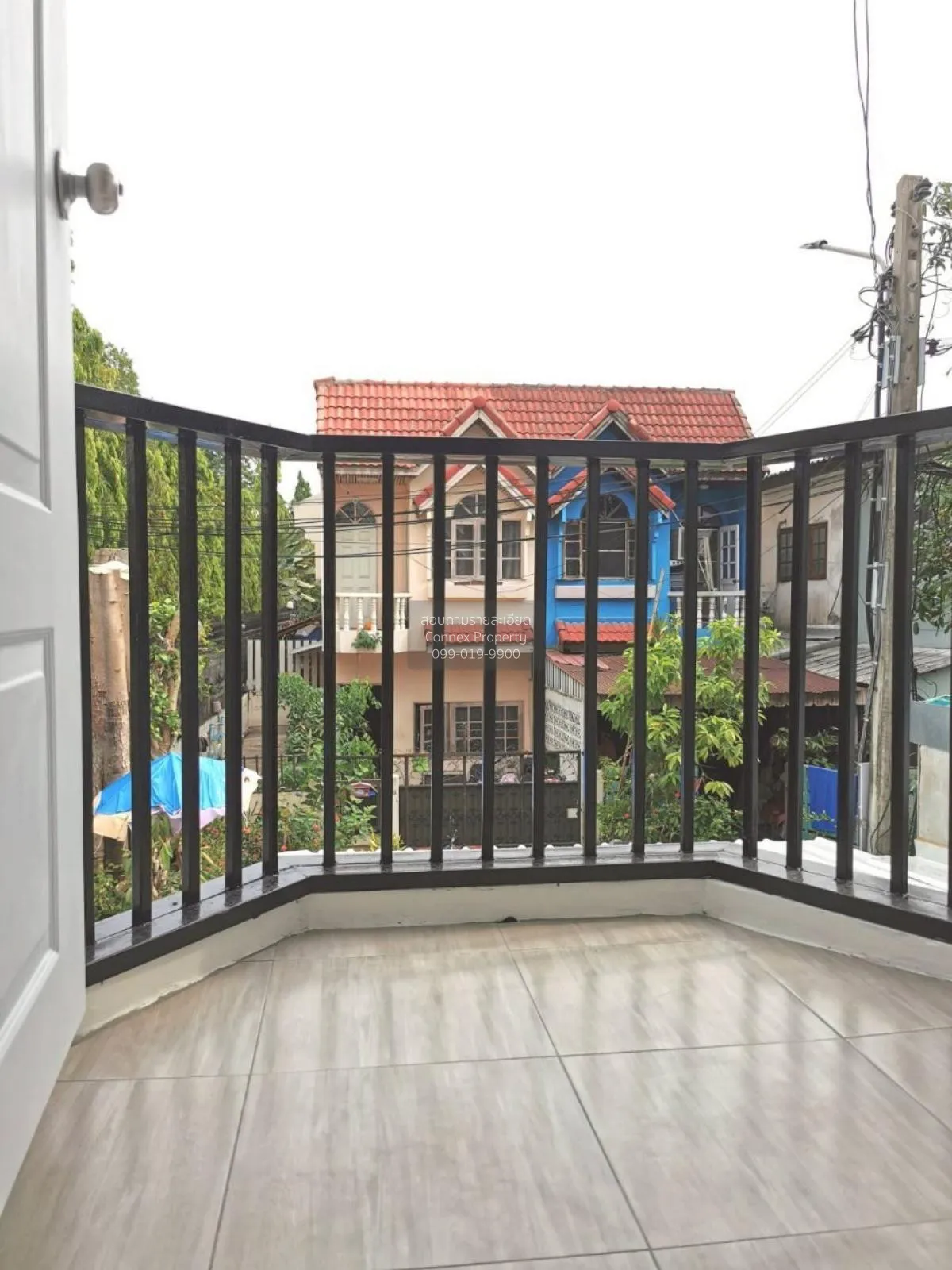 ขายทาวน์เฮ้าส์/ทาวน์โฮม  เพชรไพลิน พระยาสุเรนทร์ 35 ห้องมุม หน้าก