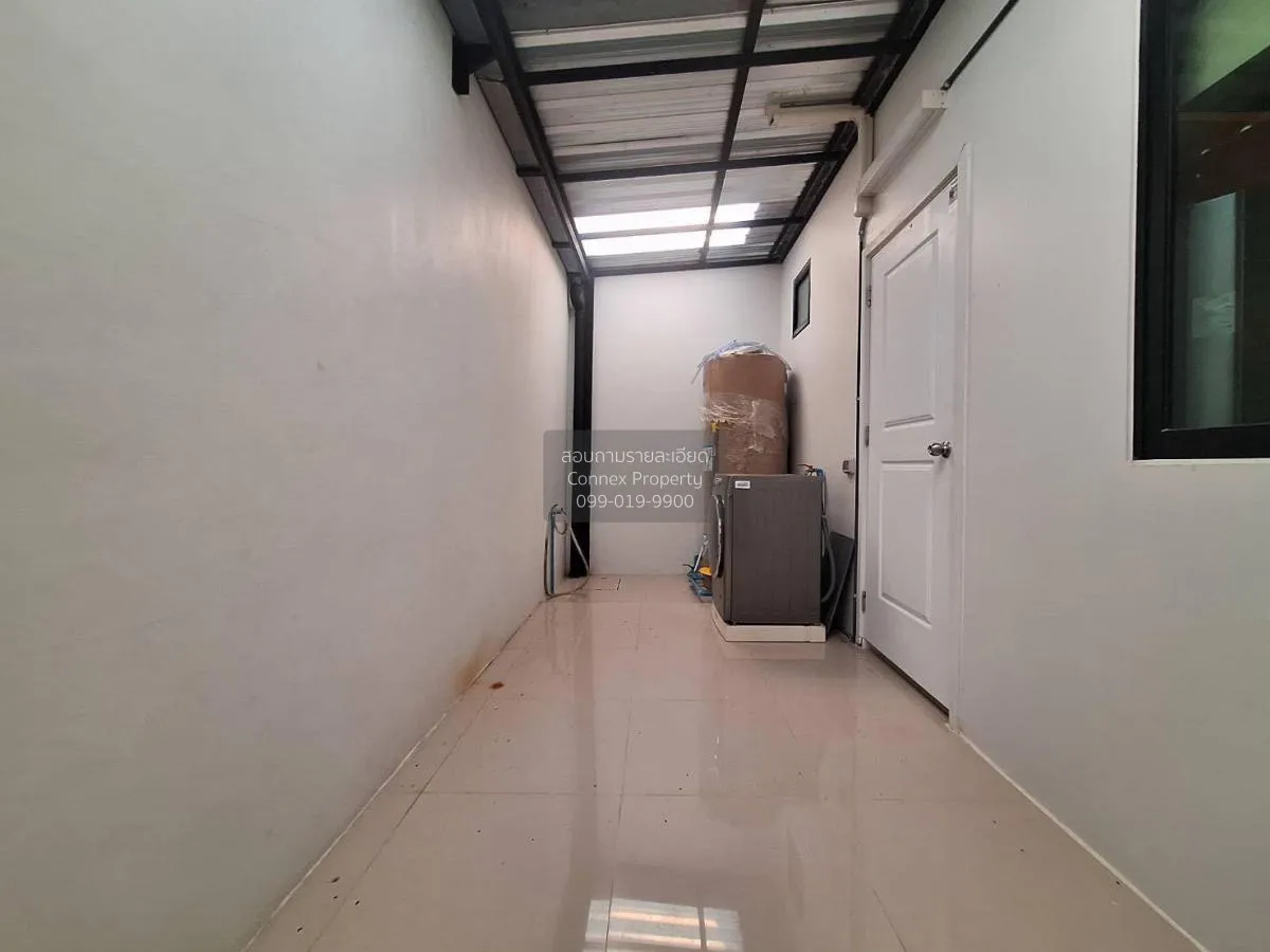 ขายทาวน์เฮ้าส์/ทาวน์โฮม  เอสเกต กรุงเทพฯ-ปทุมธานี บางเดื่อ เมืองป