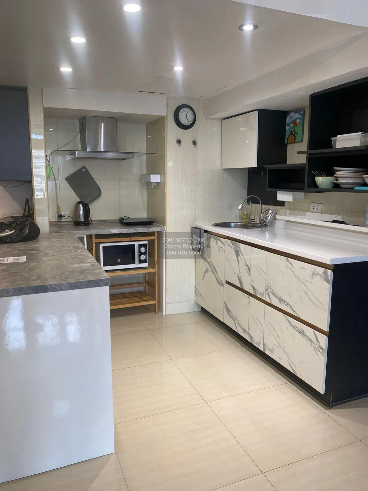 เช่าคอนโด  ออมนิ ทาวเวอร์ BTS-อโศก คลองเตย เขต คลองเตย กรุงเทพ CX 2