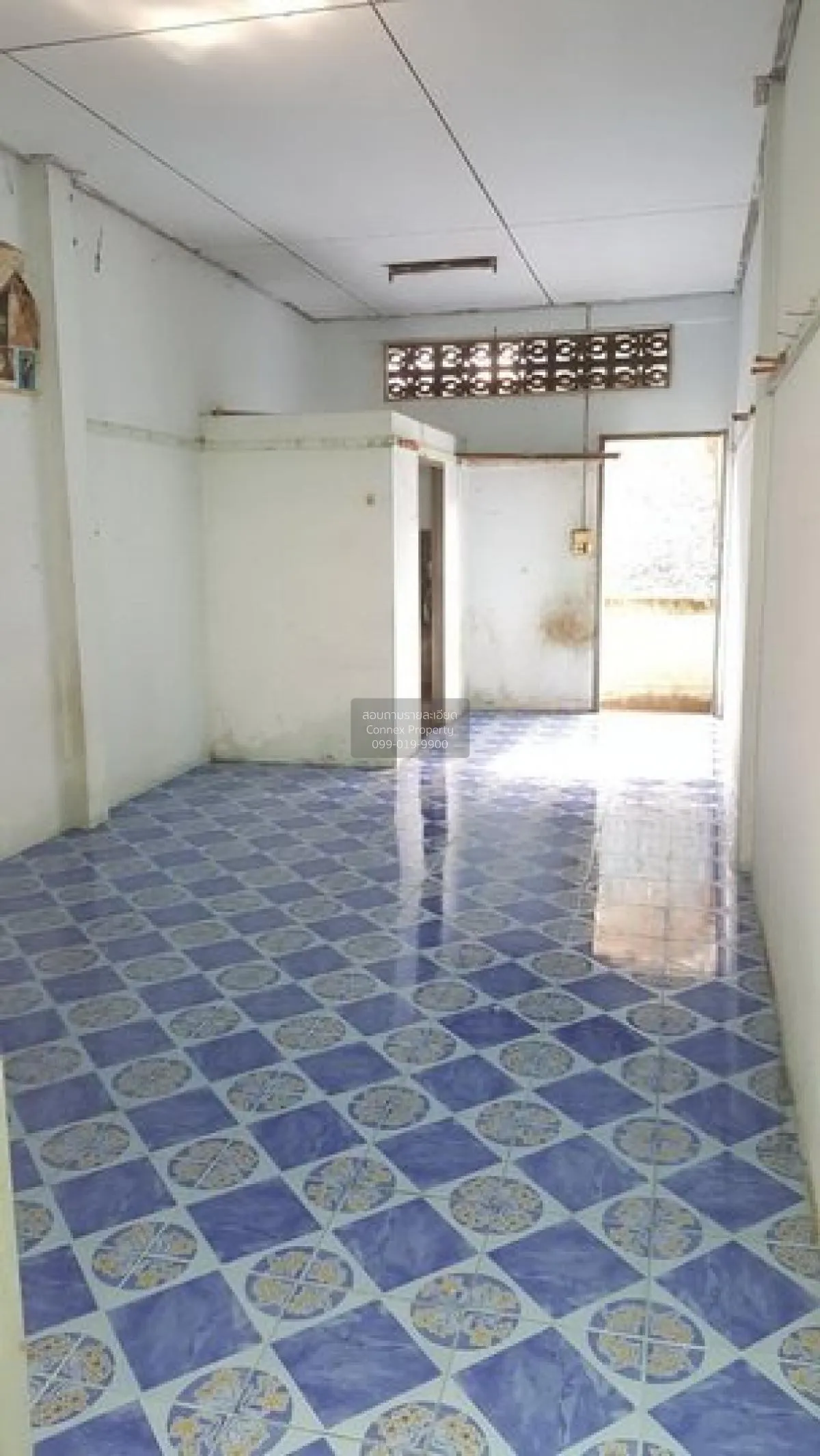 For Sale  2 - storey commercial building Khlong Luang Pathum Than 4