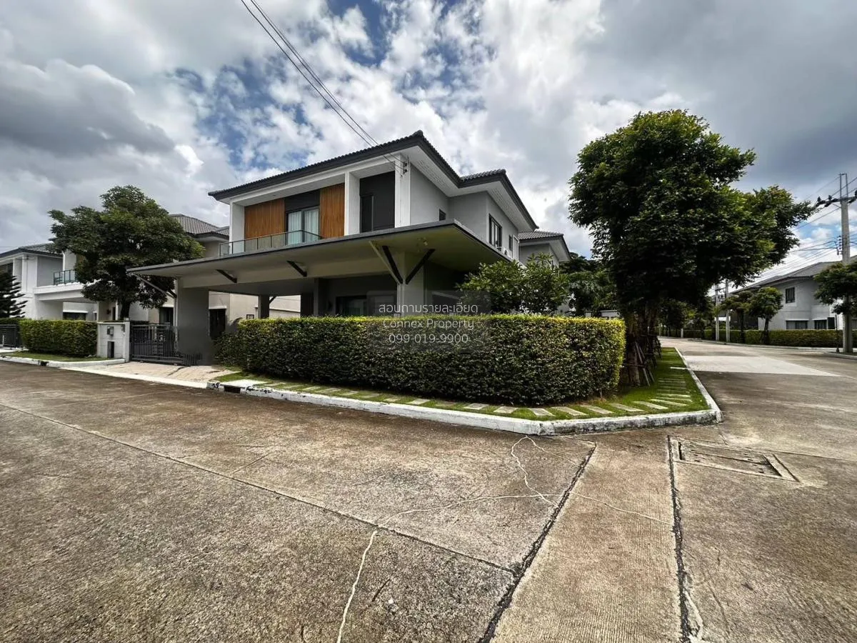 For Sale House , CENTRO Ratchapruek 2 , corner unit , wide fronta 2