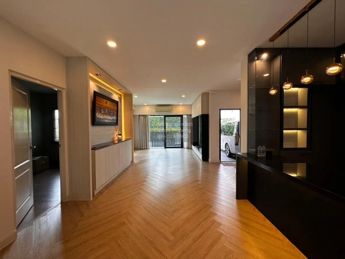 For Sale House , CENTRO Ratchapruek 2 , corner unit , wide fronta