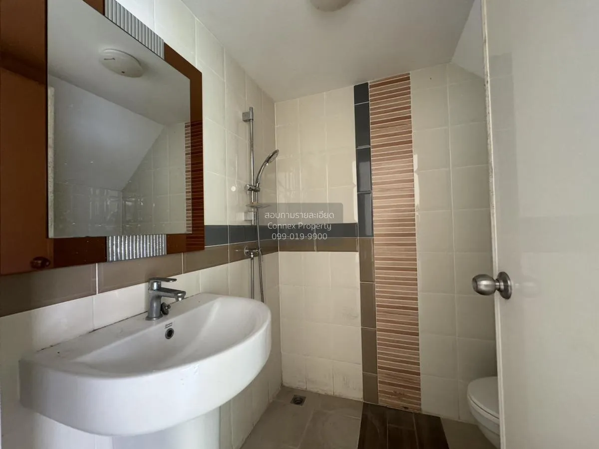 ขายทาวน์เฮ้าส์/ทาวน์โฮม  โกลเด้น ทาวน์ ศรีนครินทร์-สุขุมวิท แพรกษ 4