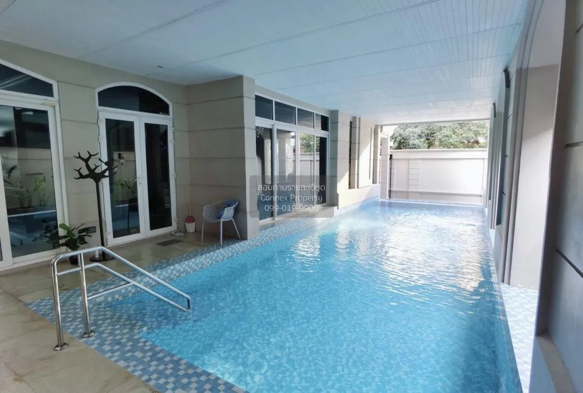 For Rent Sukhumvit 61 Apartment, 4th floor, area 150 sq m. , Khlo