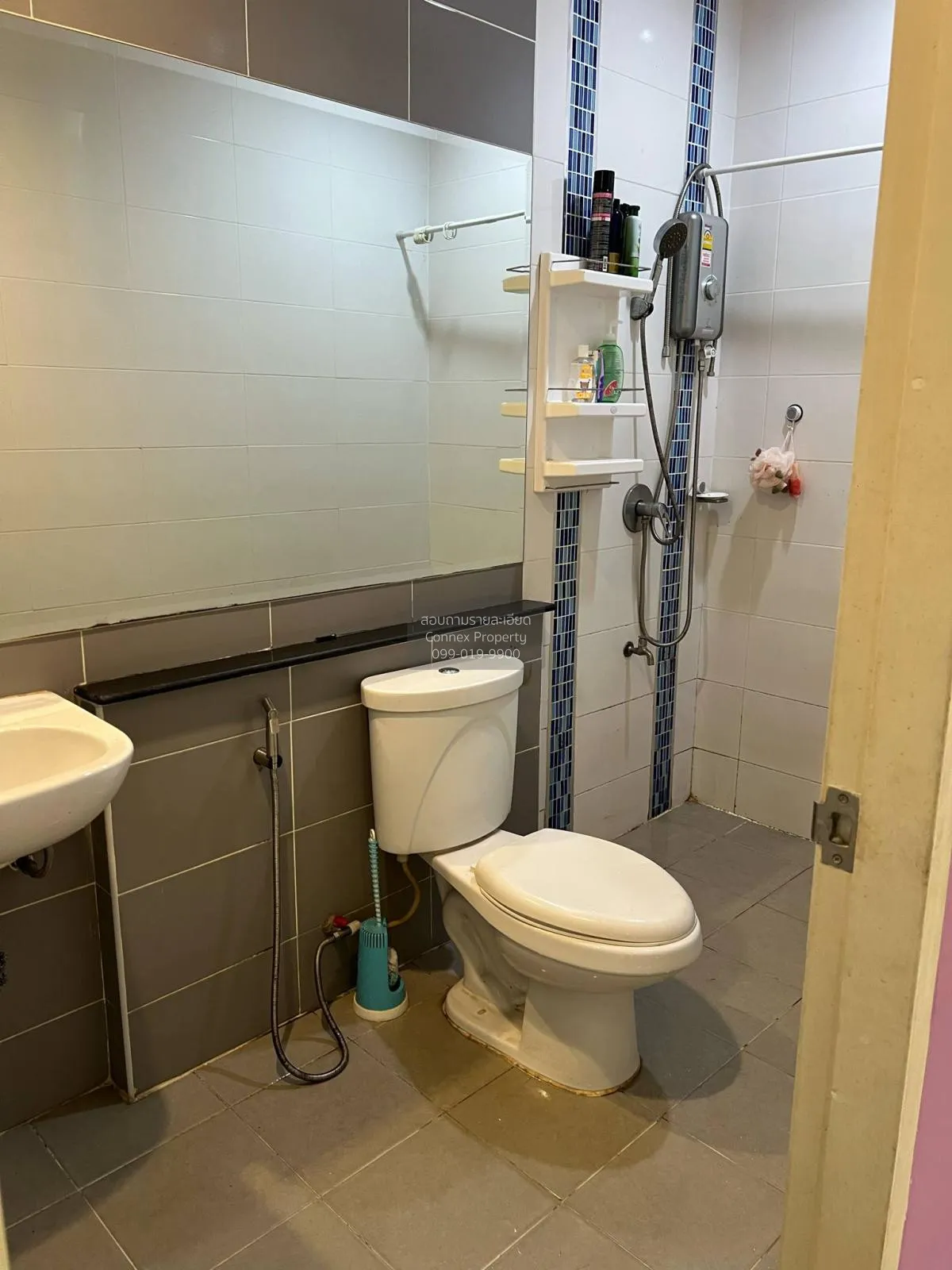 ขายทาวน์เฮ้าส์/ทาวน์โฮม  ทรัพย์รุ่งเรือง ซิตี้ 2 ห้องมุม หน้ากว้า