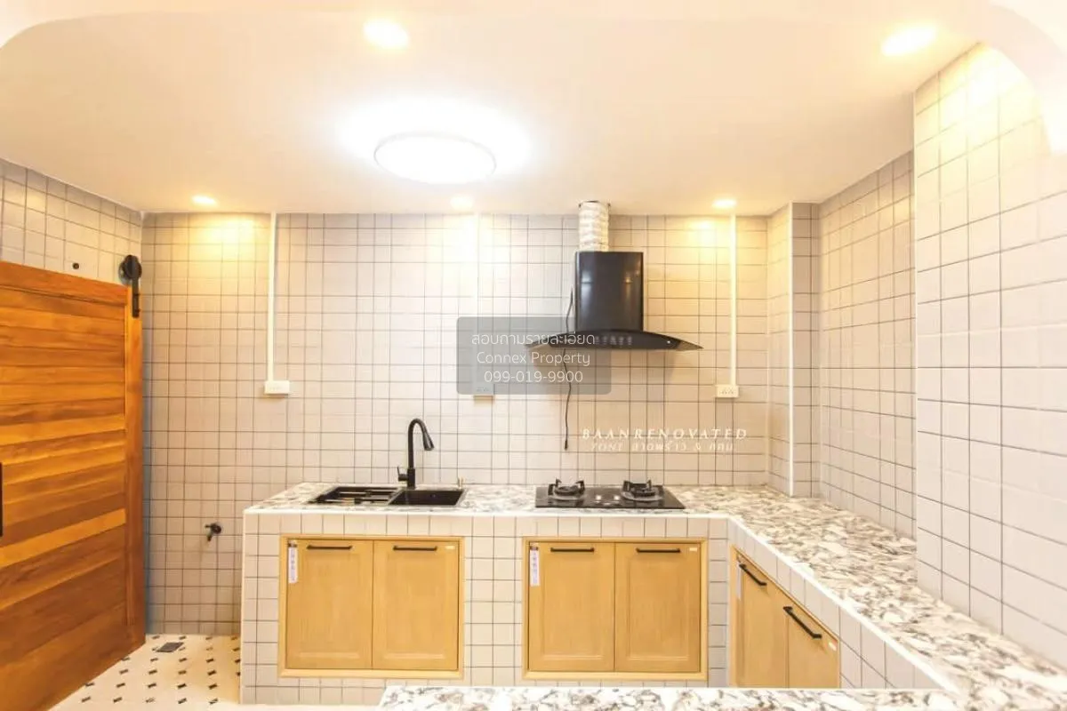 ขายทาวน์เฮ้าส์/ทาวน์โฮม  ประชากรไทย ลาดพร้าว 93 หน้ากว้าง รีโนเวท 4