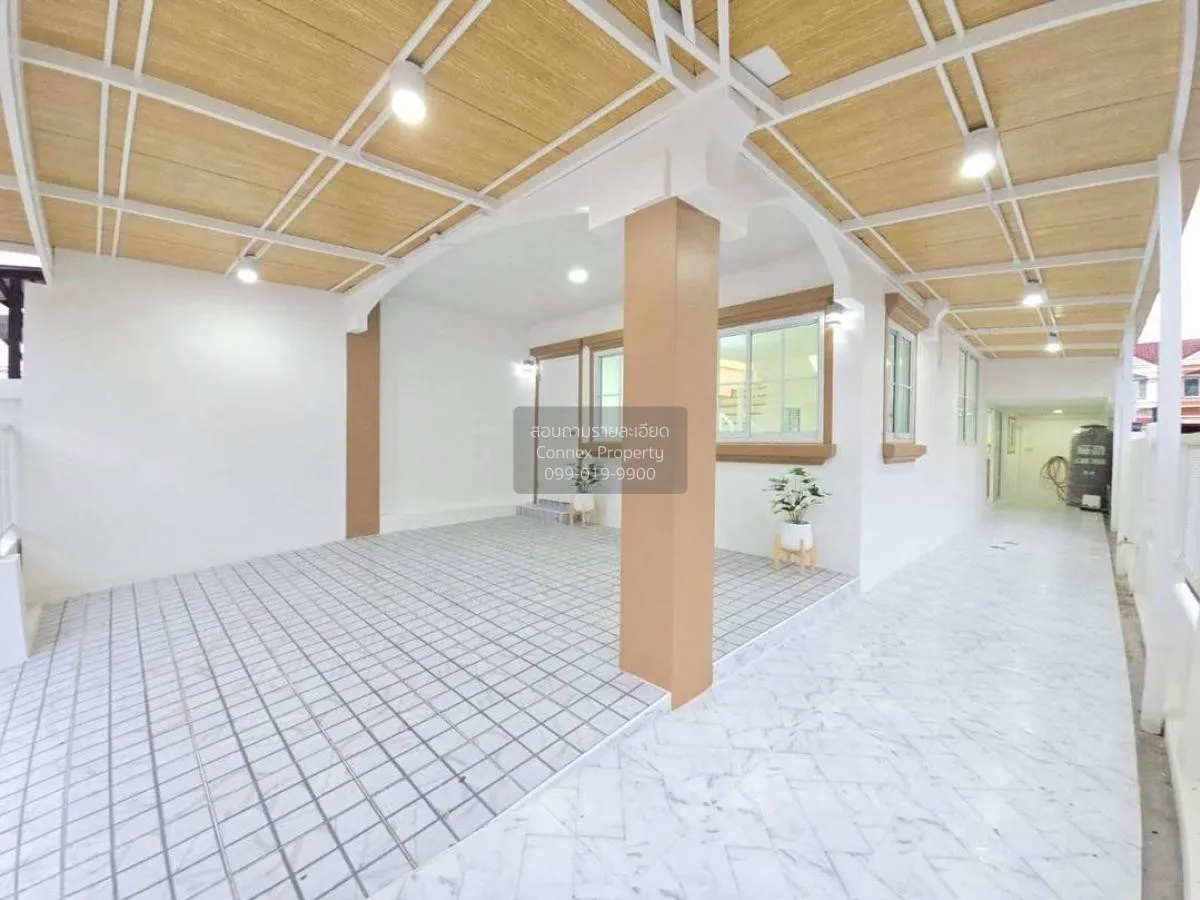 For Sale Townhouse/Townhome  , Nanthana Garden 1 , corner unit ,  3