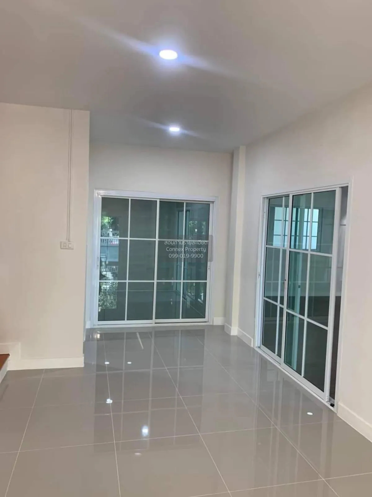 ขายทาวน์เฮ้าส์/ทาวน์โฮม  ลัลลี่วิลล์ ลำลูกกาคลอง 3 หน้ากว้าง รีโน