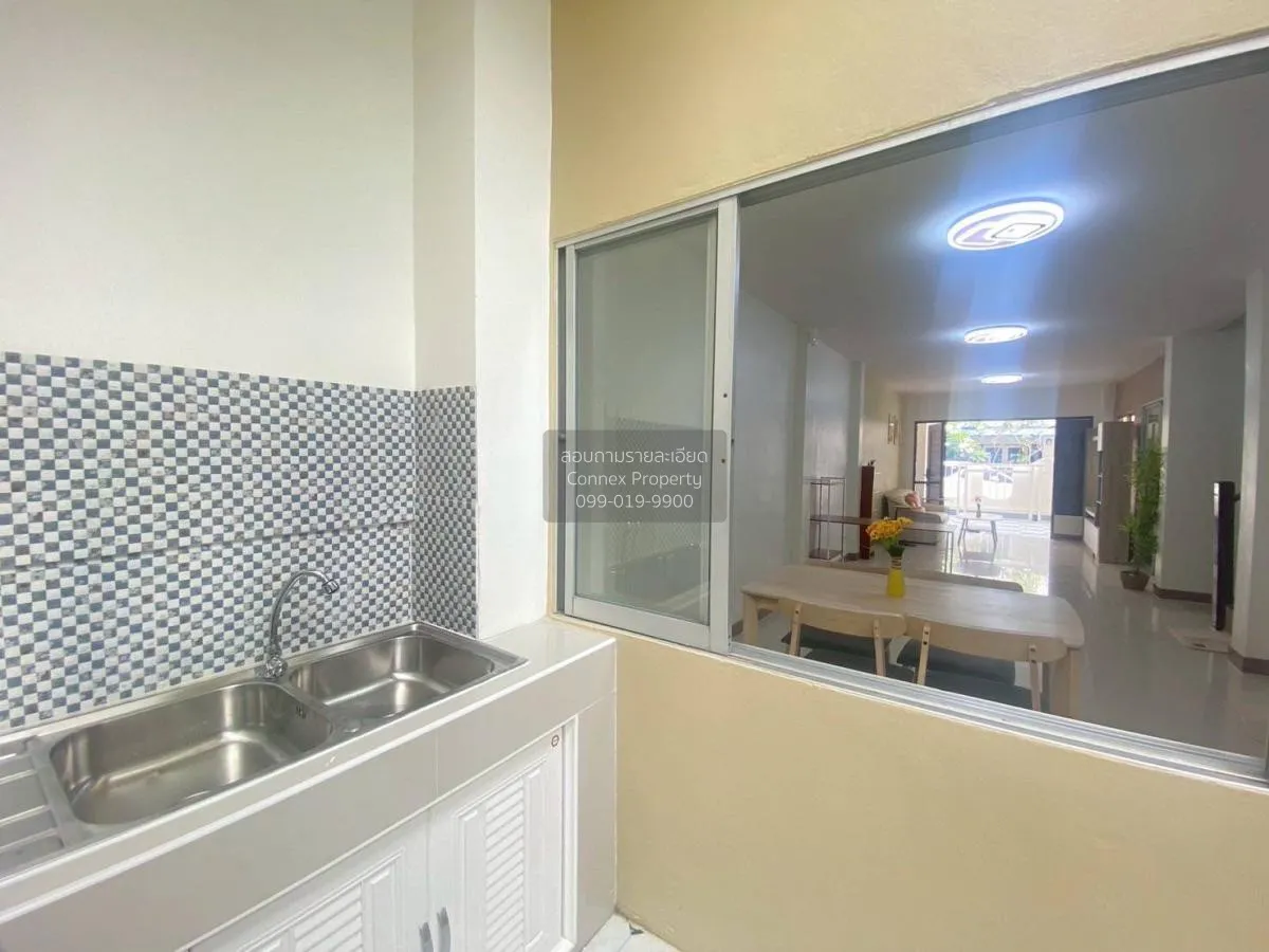 For Sale Townhouse/Townhome  , Phanason Villa Praeksa , newly ren