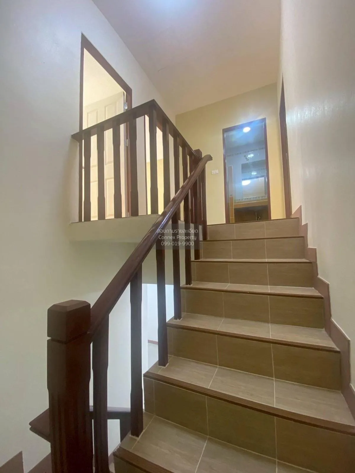 For Sale Townhouse/Townhome  , Phanason Villa Praeksa , newly ren