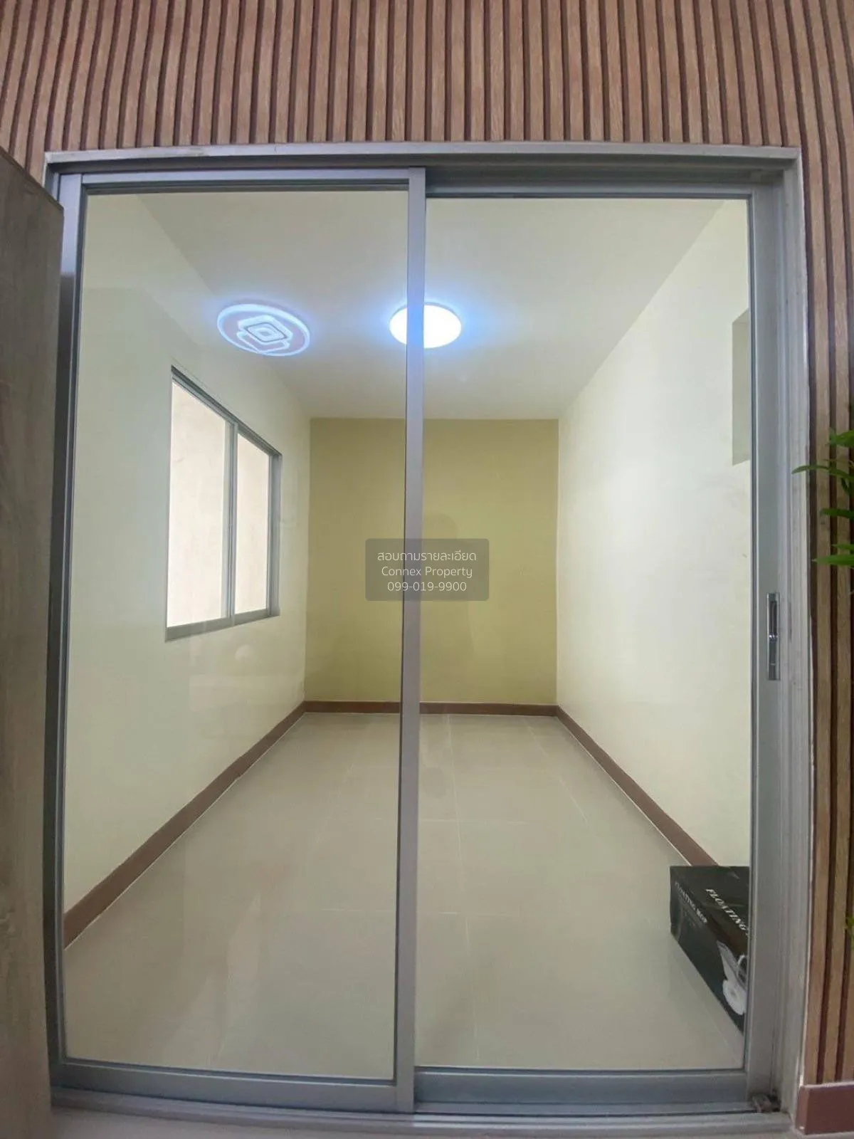 For Sale Townhouse/Townhome  , Phanason Villa Praeksa , newly ren