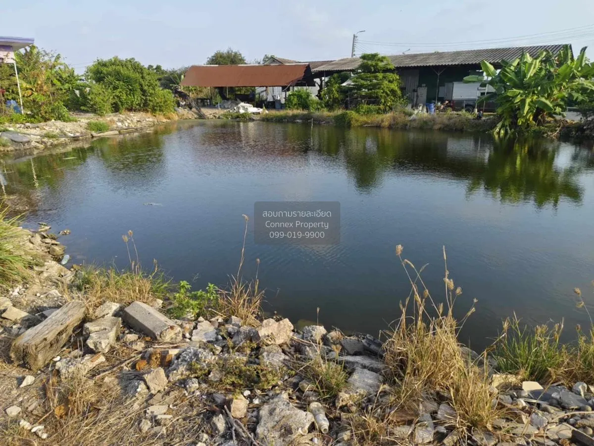For Sale Land with buildings , Bang Pla , Bang Phli , Samut Praka