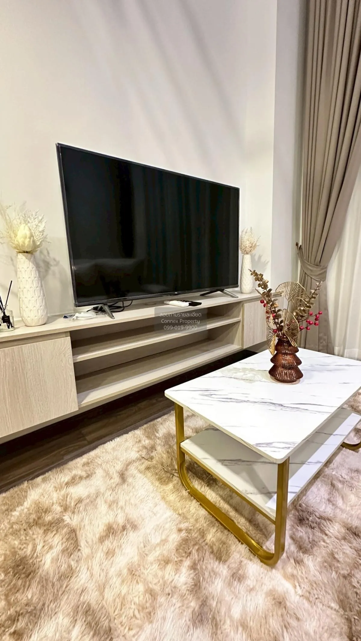 For Rent Condo , The Collect Ratchada 32 , corner unit , Chankase