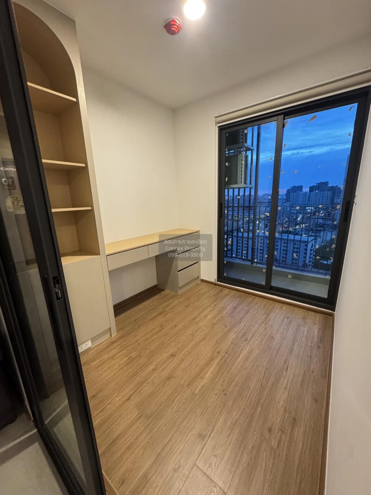 For Rent Condo , The Livin Ramkhamhaeng  , MRT-Lam Sali , Hua Mak