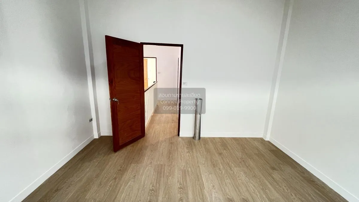 ขายทาวน์เฮ้าส์/ทาวน์โฮม  หมู่บ้านกลางซอยวิลเลจ 2 ออเงิน เขต สายไห