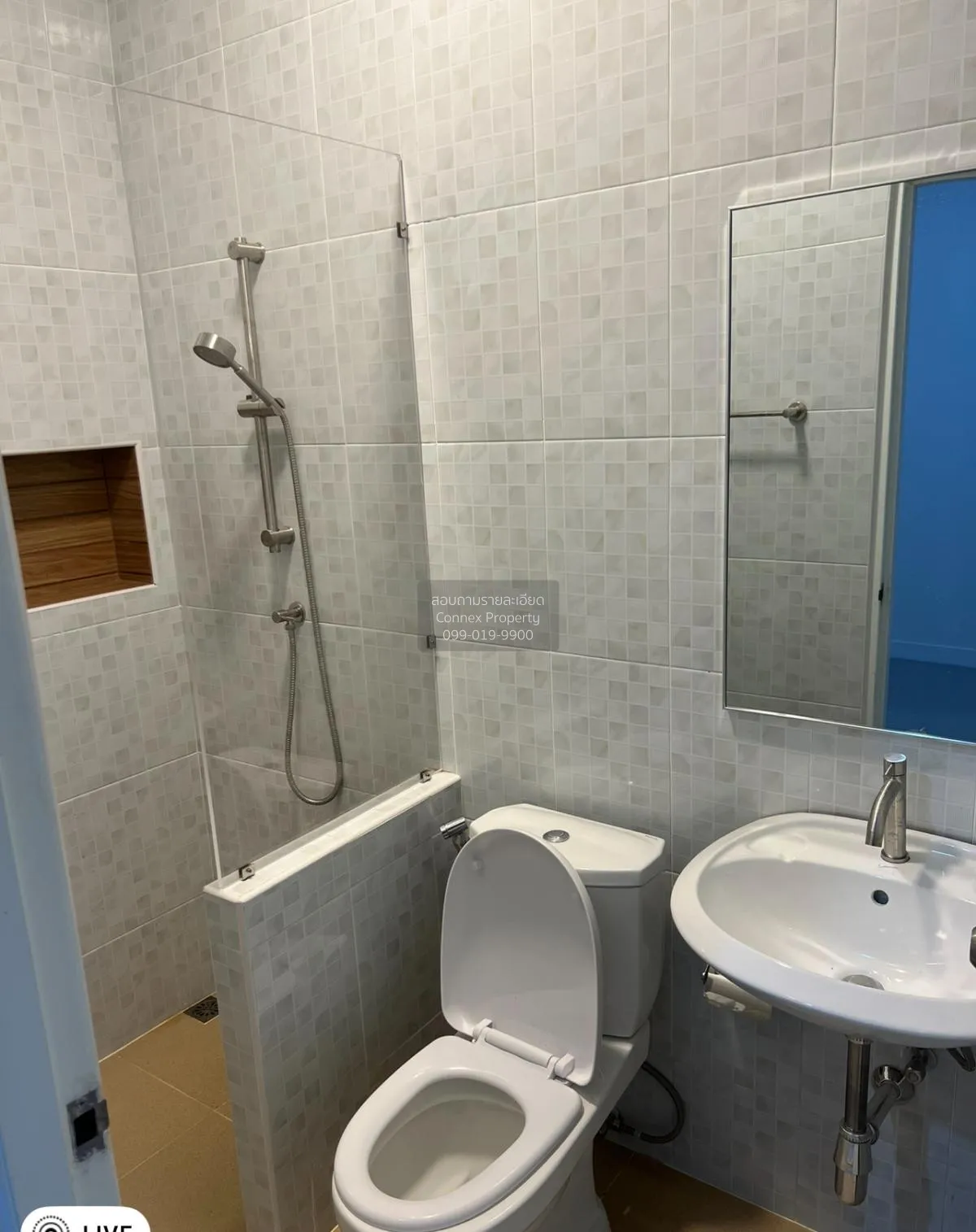 ขายทาวน์เฮ้าส์/ทาวน์โฮม  หมู่บ้านกลางซอยวิลเลจ 2 ออเงิน เขต สายไห