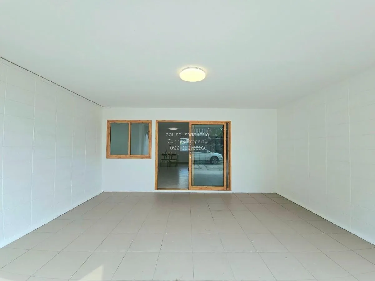 For Rent Townhouse/Townhome  , Jingjai Village , newly renovated 