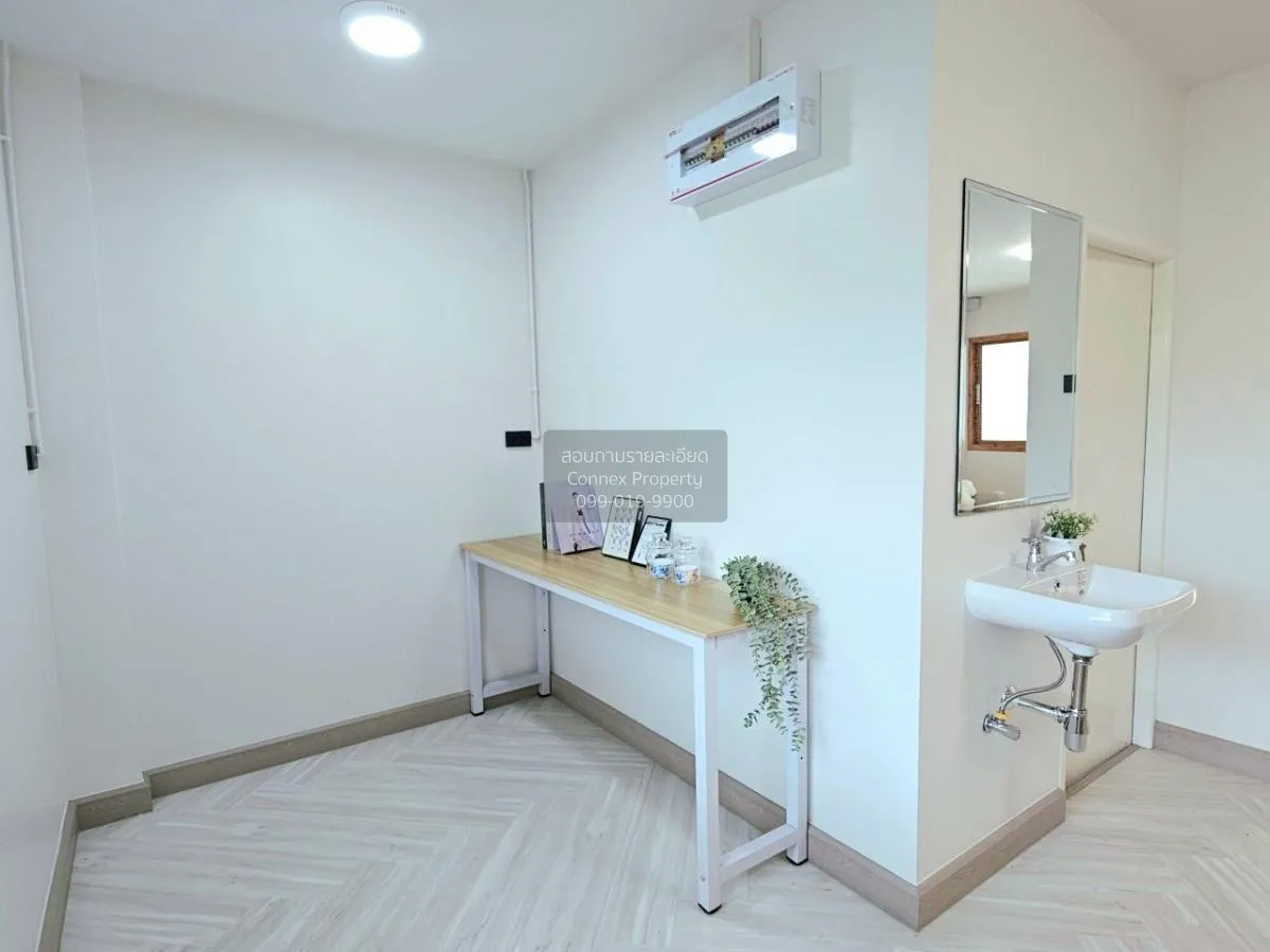 For Rent Townhouse/Townhome  , Jingjai Village , newly renovated 