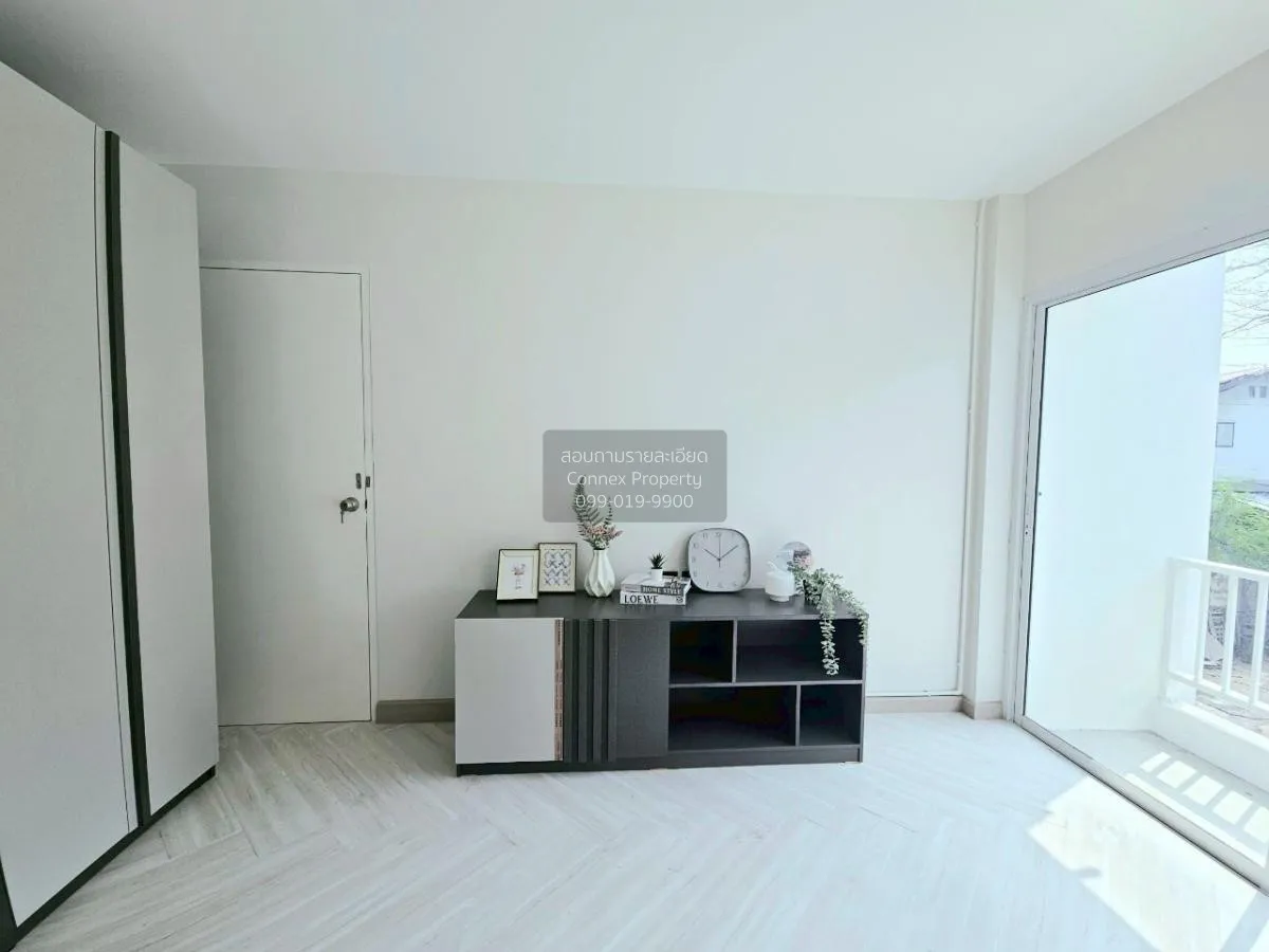 For Rent Townhouse/Townhome  , Jingjai Village , newly renovated 