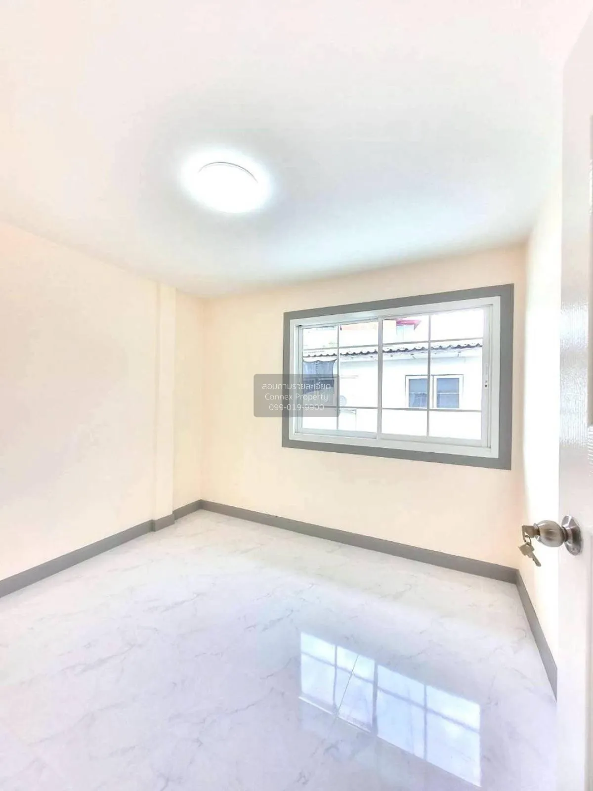 ขายทาวน์เฮ้าส์/ทาวน์โฮม  บ้านรัตนาธิเบศร์ MRT-ตลาดบางใหญ่ บางรักพ