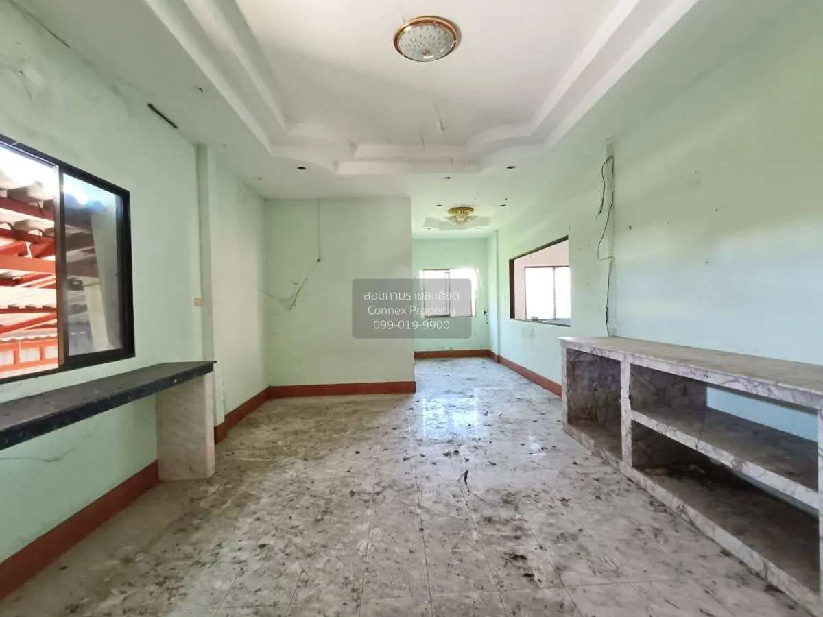 For sale 2-storey detached house with business, 582 square meters