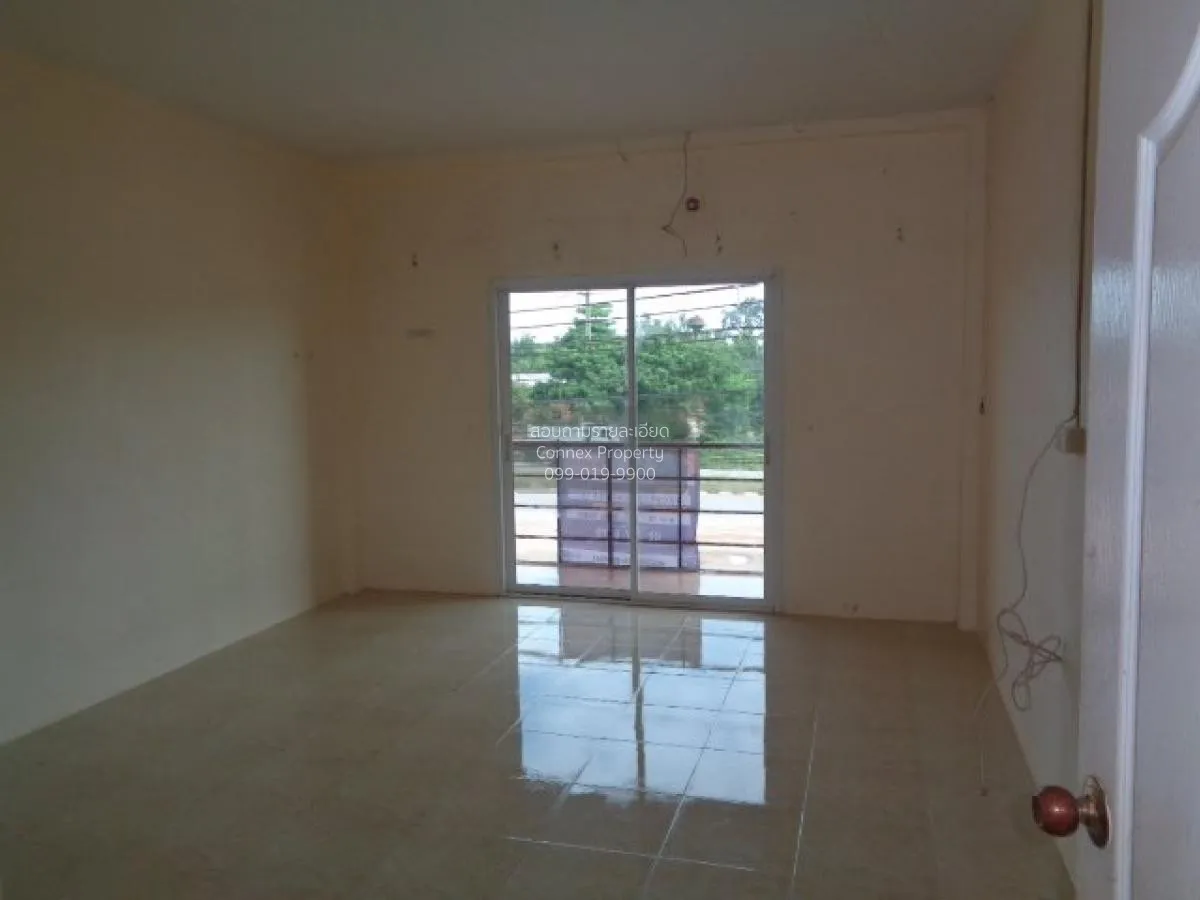 ขายอาคารพาณิชย์ 2 ชั้น 140.10 ตารางเมตร พุนพิน สุราษฎร์ธานี ท่าโร