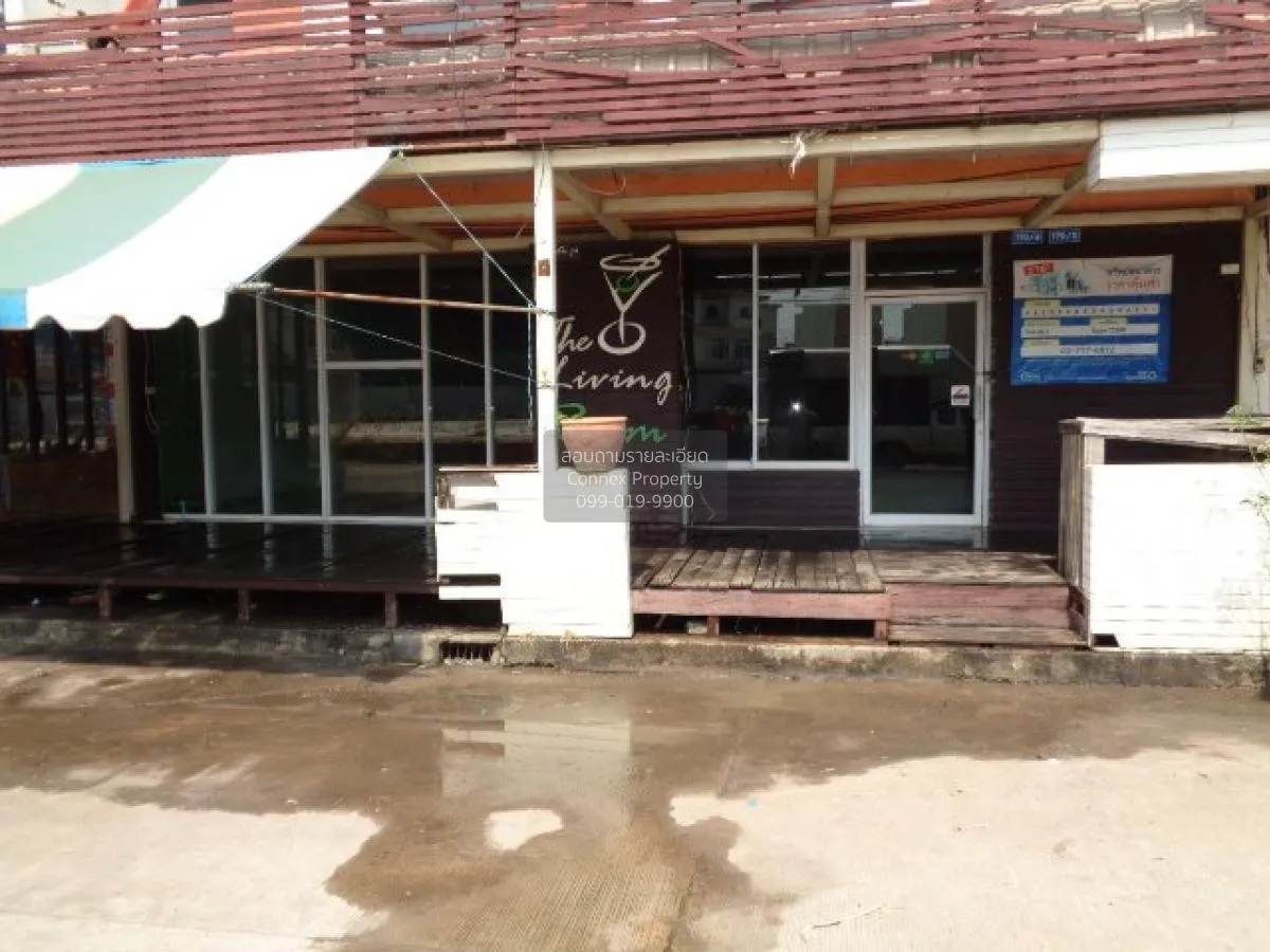 For Sale Commercial Building , Taksila Dormitory Center , Koeng , 2