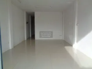 ขายอาคารพาณิชย์  บ้านสวยกรุ๊ป สุราษฎร์ธานี มะขามเตี้ย เมืองสุราษฎร์ธานี สุราษฎร์ธานี CX-120967