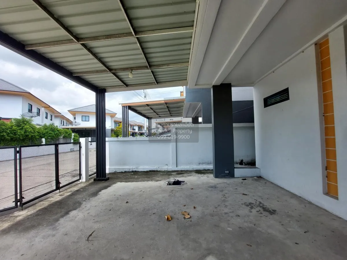 For Sale Townhouse/Townhome  , Nirandha Chonburi , wide frontage  4