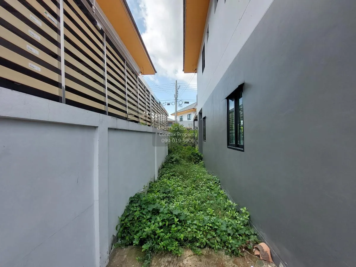 For Sale Townhouse/Townhome  , Nirandha Chonburi , wide frontage 