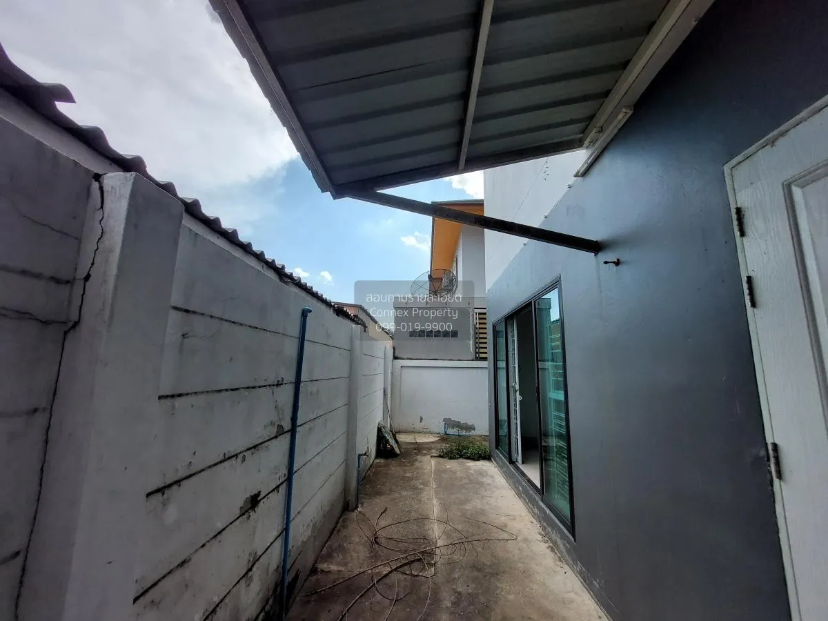 For Sale Townhouse/Townhome  , Nirandha Chonburi , wide frontage 