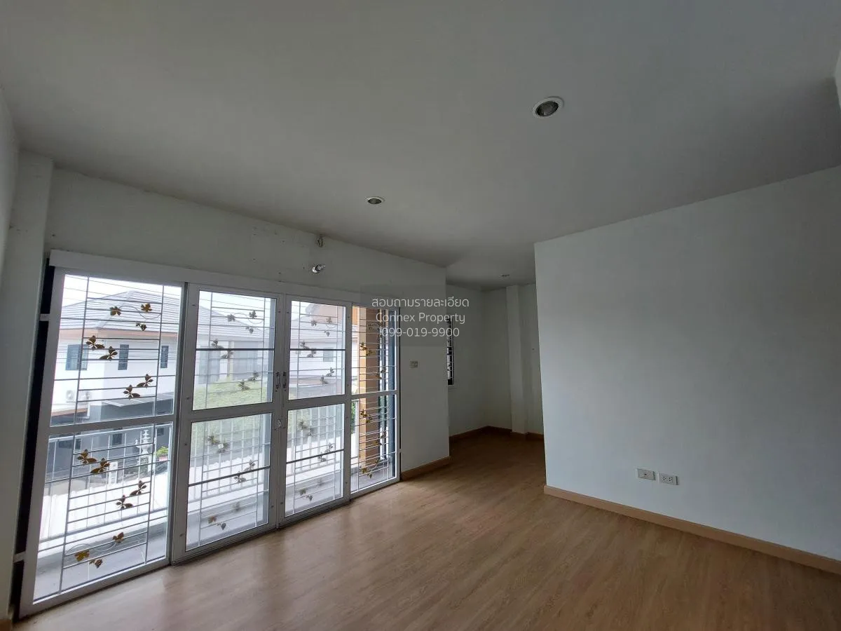 For Sale Townhouse/Townhome  , Nirandha Chonburi , wide frontage 