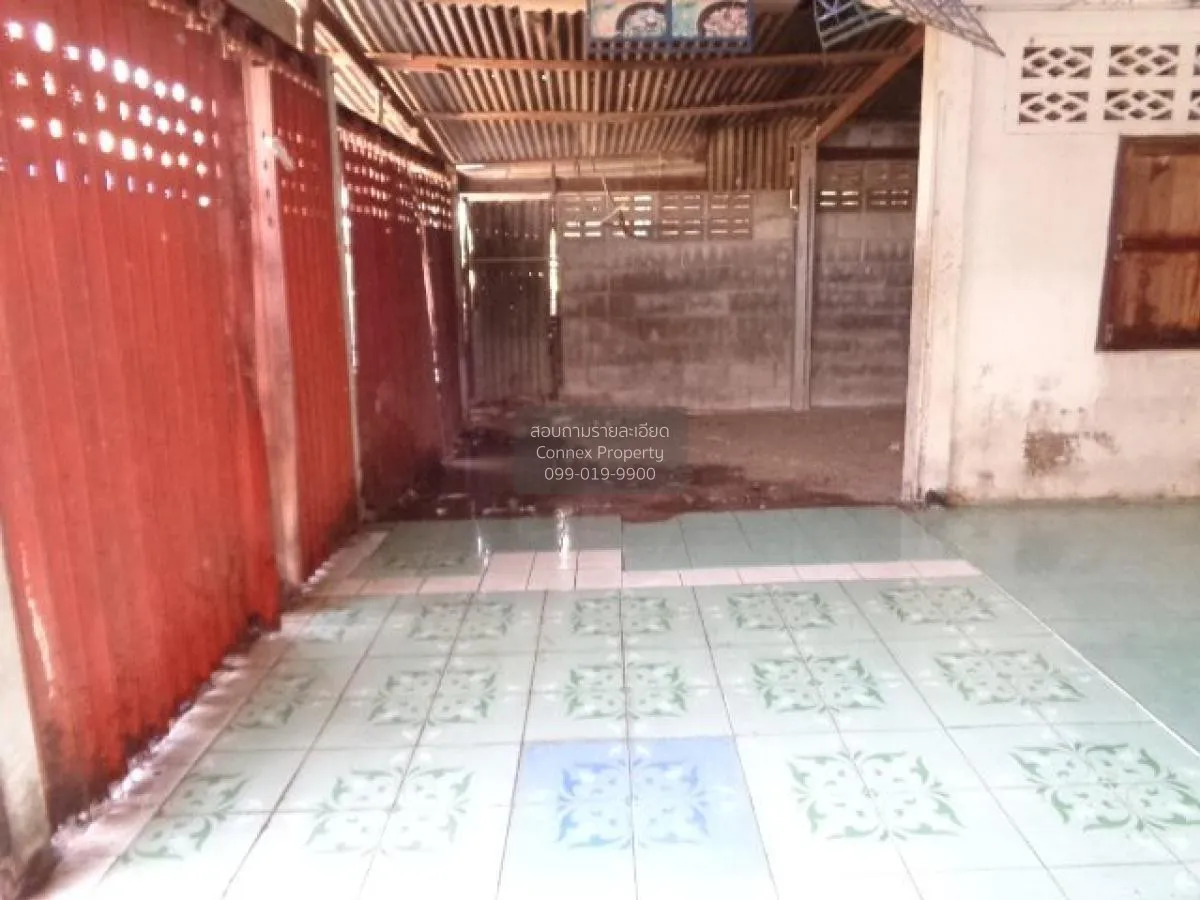 For Sale Half-brick, half-wooden house, Udon Thani, 58 sq m., Pho