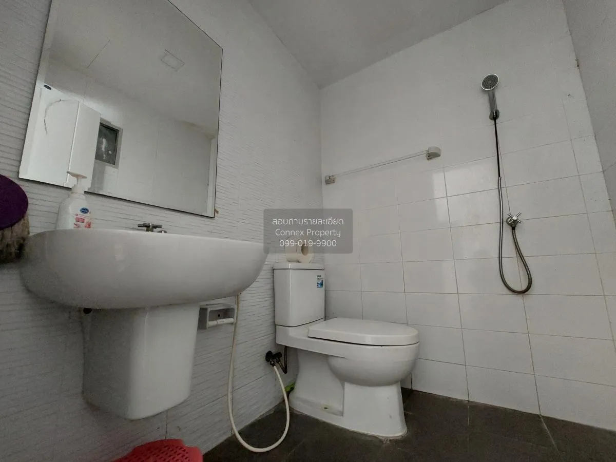 For Sale Townhouse/Townhome  , Baan Pruksa 122 Amata - By Pass , 