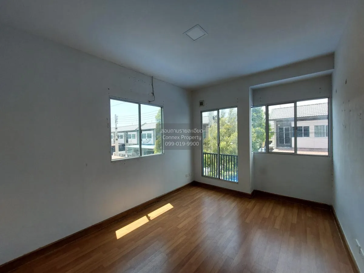 For Sale Townhouse/Townhome  , Baan Pruksa 122 Amata - By Pass , 