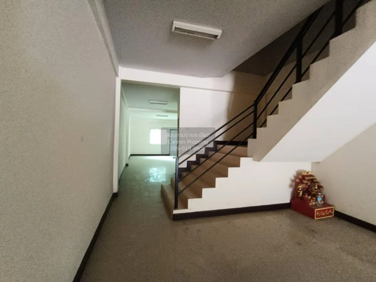 For Sale Commercial Building , Yoo Leaw Ruan , Wang Phong , Pran 