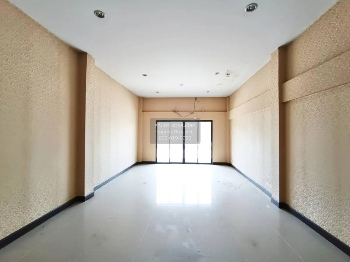 For Sale Commercial Building , Yoo Leaw Ruan , Wang Phong , Pran 